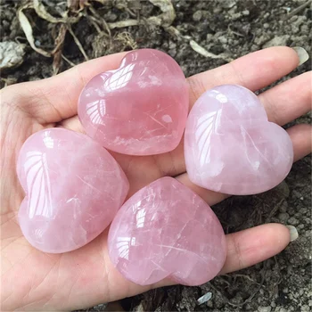 Naturale crrytal pietre semipretioase cuart roz in forma de inima de vindecare de pietre pentru decor